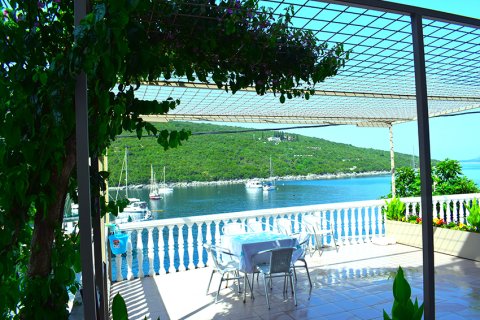 40m² Apartment en Kotor, Montenegro No. 66755 2