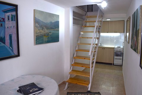 40m² Apartment en Kotor, Montenegro No. 66755 5