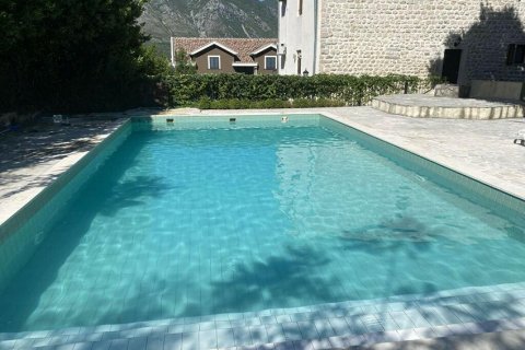 2 chambres Appartement à Kotor, Montenegro No. 66750 5