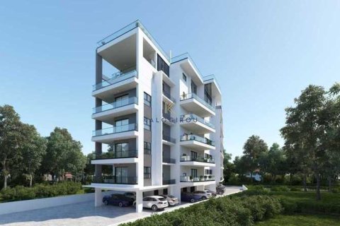 2 bedrooms Apartment in Larnaca, Cyprus No. 32666 2