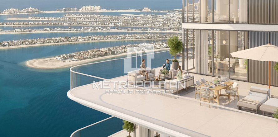 Квартира с 4 спальнями в EMAAR Beachfront, ОАЭ №3542