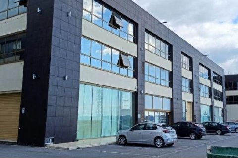 604m² Commercial property in Thermi, Greece No. 54526 1