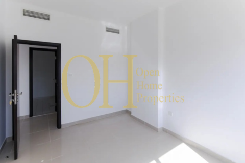 3 bedrooms Apartment in Al Reef, UAE No. 8370 7