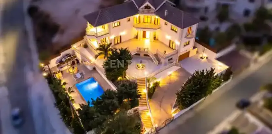 6 bedrooms Villa in Mouttagiaka, Cyprus No. 40254