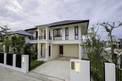 3 bedrooms House in Chiang Mai, Thailand No. 1298 1