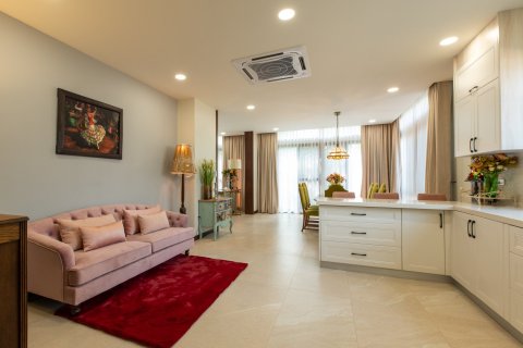 4 bedrooms House in Chiang Mai, Thailand No. 1299 2