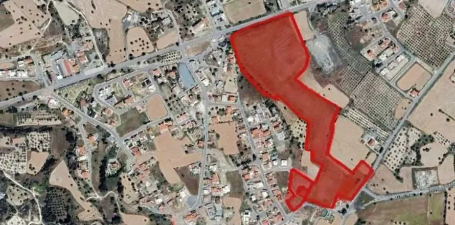 65177m² Land en Alethriko, Cyprus No. 44085