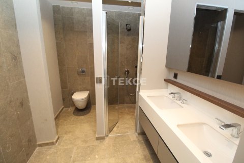 Вилла 8+1 в Бююкчекмедже, Турция №91007 3
