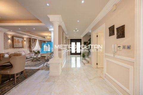 5 bedrooms Villa in Al Raha Golf Gardens, UAE No. 52817 4