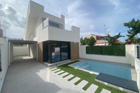 3 bedrooms Villa in Los Alcazares, Spain No. 26847 1