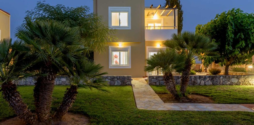 2 bedrooms Villa in Chania, Greece No. 23848