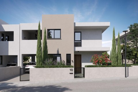 3 bedrooms House in Limassol, Cyprus No. 37559 2