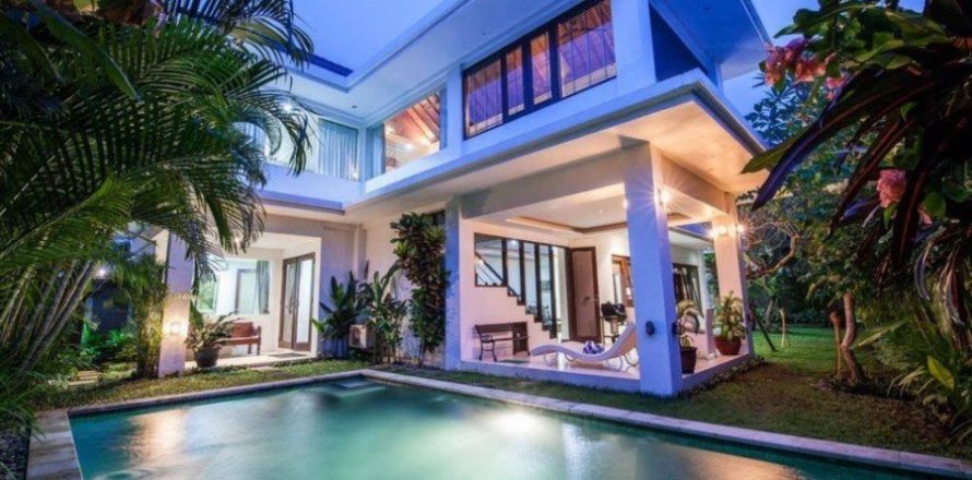 7 bedrooms Villa in Canggu, Indonesia No. 22898