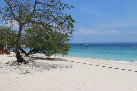 Land in Gili Meno, Indonesia No. 22886 1