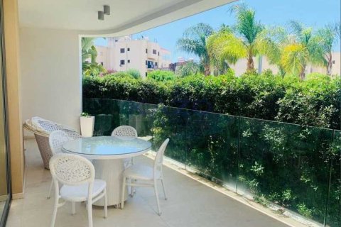 2 bedrooms Apartment in Agios Tychonas, Cyprus No. 75015 11