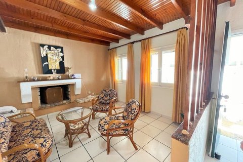 2 bedrooms Villa in Corfu, Greece No. 55877 10