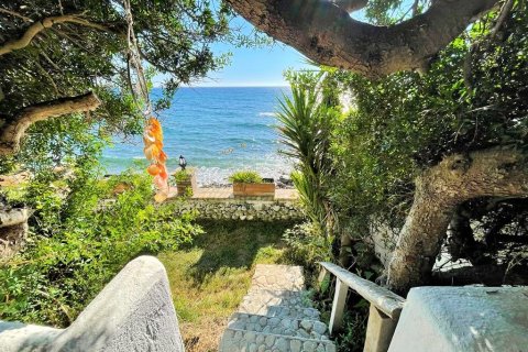 2 bedrooms Villa in Corfu, Greece No. 55877 4