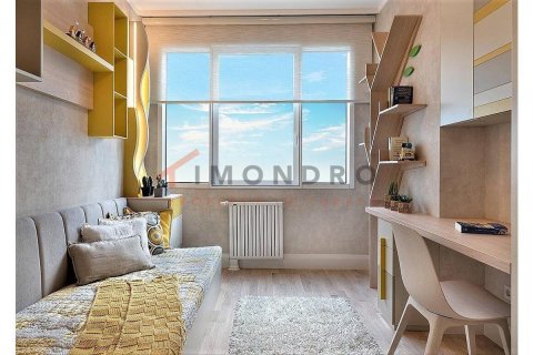 1+1 Apartment in Kadikoy, Turkey No. 17942 7