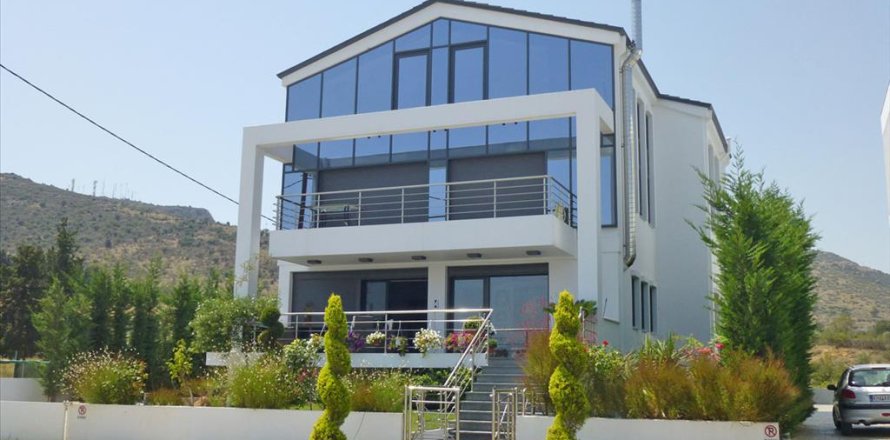 6 bedrooms Villa in Volos, Greece No. 60148