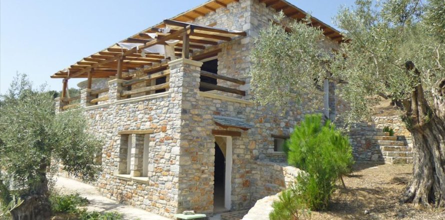 3 bedrooms Villa in Magnesia, Greece No. 60147