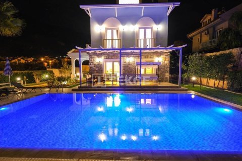 4+1 Villa en Fethiye, Turkey No. 11074 13