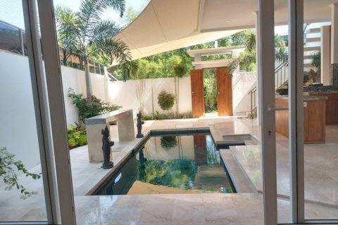 2 bedrooms Villa in Canggu, Indonesia No. 22912 3