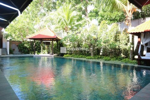 5 bedrooms Villa in Jimbaran, Indonesia No. 22913 23