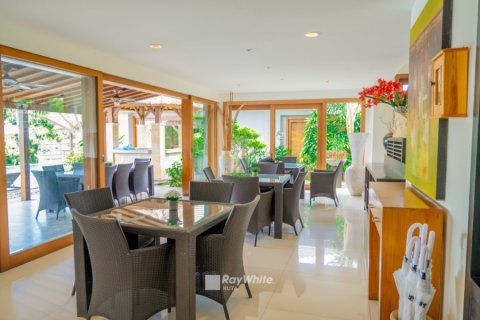 10 bedrooms Villa in Jimbaran, Indonesia No. 22900 8