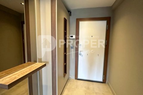 3 rooms Appartement à Muratpasa, Turkey No. 12310 5