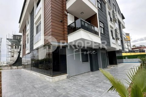 3 rooms Appartement à Muratpasa, Turkey No. 12310 2