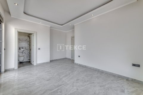 3+1 Apartment in Alanya, Turkey No. 11896 12