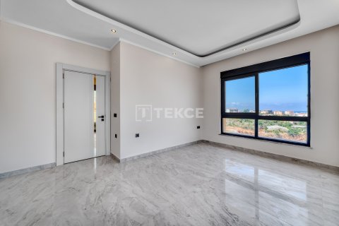 3+1 Apartment in Alanya, Turkey No. 11896 14