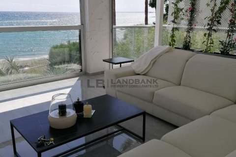 3 bedrooms Apartment in Germasogeia, Cyprus No. 74920 7