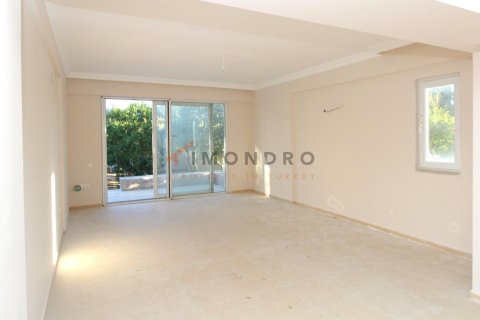 4+1 Apartment en Kadriye, Turkey No. 17398 17