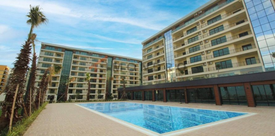 2+1 Appartement à Esenyurt, Turkey No. 17397