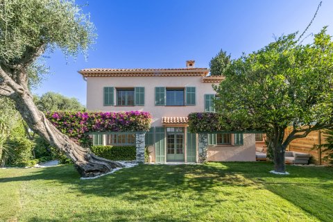 5 bedrooms Villa in Saint-Jean-Cap-Ferrat, France No. 69245 1