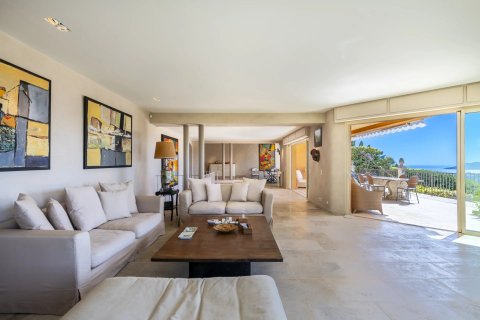 6 chambres House à Mougins, France No. 69032 7