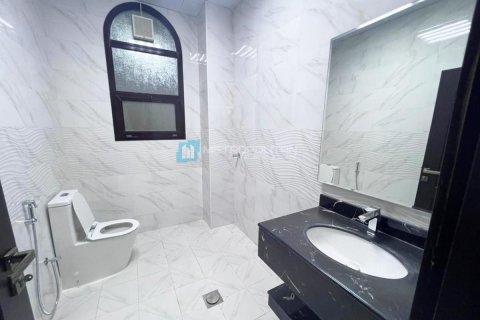 11 bedrooms Villa in Al Yahar, UAE No. 4814 18