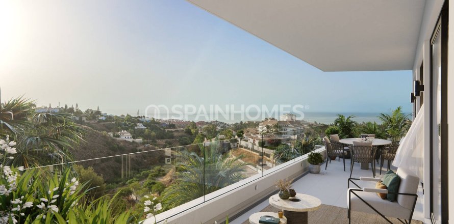 3 bedrooms Penthouse in Fuengirola, Spain No. 26253