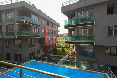 4+2 Apartment en Beylikduezue, Turkey No. 11608 1