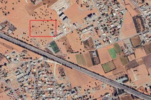 8362m² Land en Kato Polemidia, Cyprus No. 75209 1