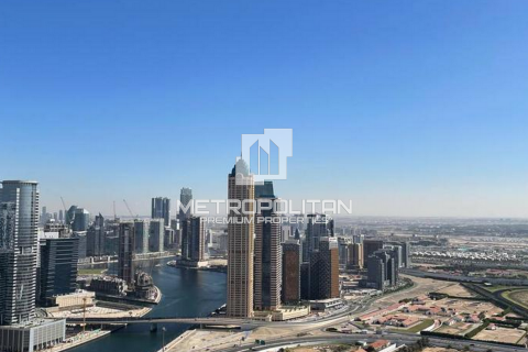 40m² Apartment in Aykon City, UAE No. 5363 1