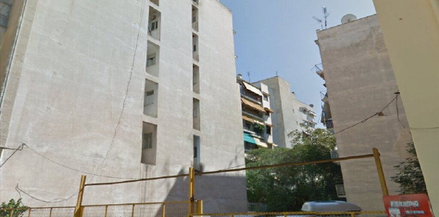 216m² Land en Athens, Greece No. 57234