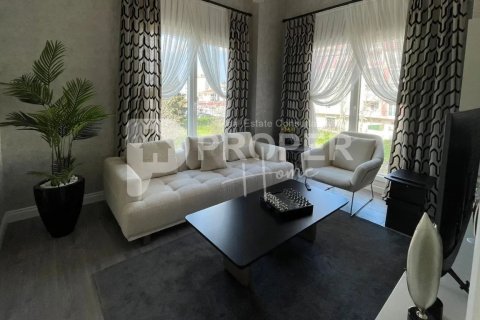 5 rooms Appartement à Beylikduezue, Turkey No. 13092 21