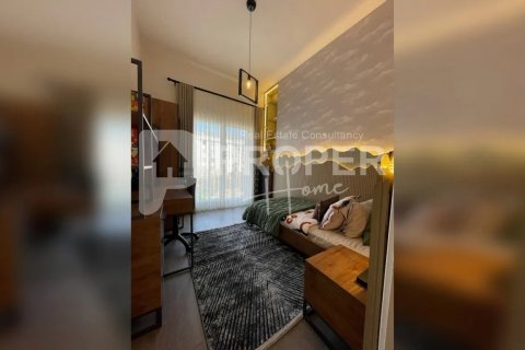 5 rooms Appartement à Beylikduezue, Turkey No. 13092 4