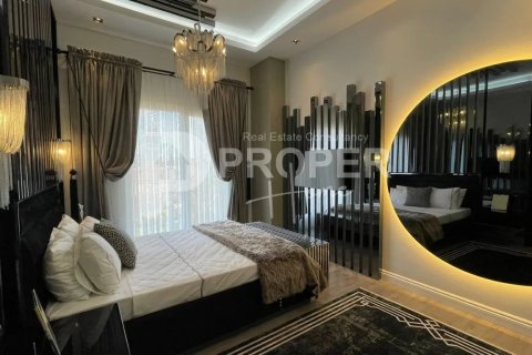 5 rooms Apartment in Beylikduezue, Turkey No. 13092 9