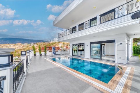 4+1 Villa en Alanya, Turkey No. 44228 1