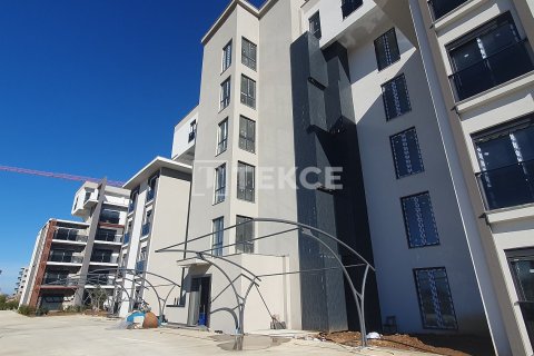 2+1 Apartment en Aksu, Turkey No. 11629 3