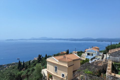 4 bedrooms Villa in Corfu, Greece No. 61764 1