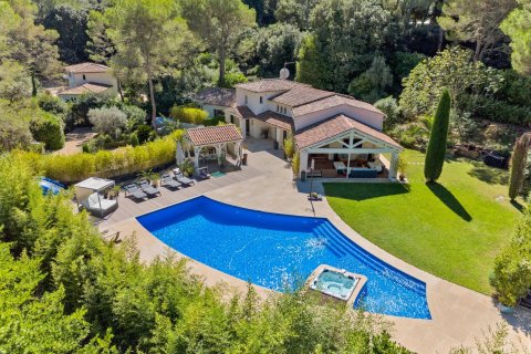 7 bedrooms Villa in Mougins, France No. 68090 1